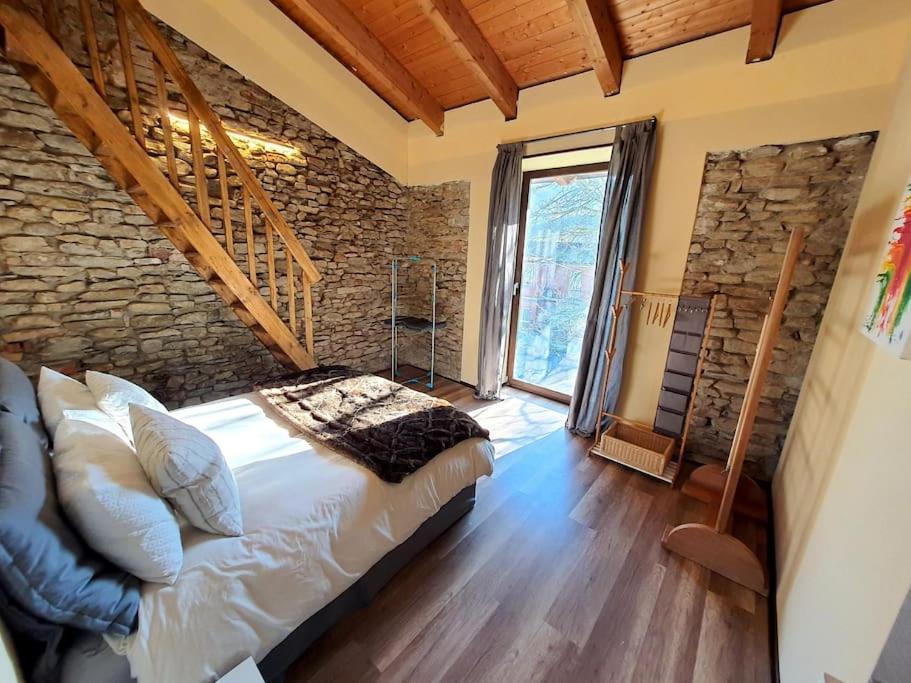 Villa Cristallo Private Apartment Fontanelice Eksteriør bilde