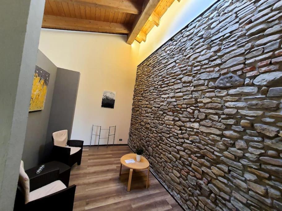 Villa Cristallo Private Apartment Fontanelice Eksteriør bilde